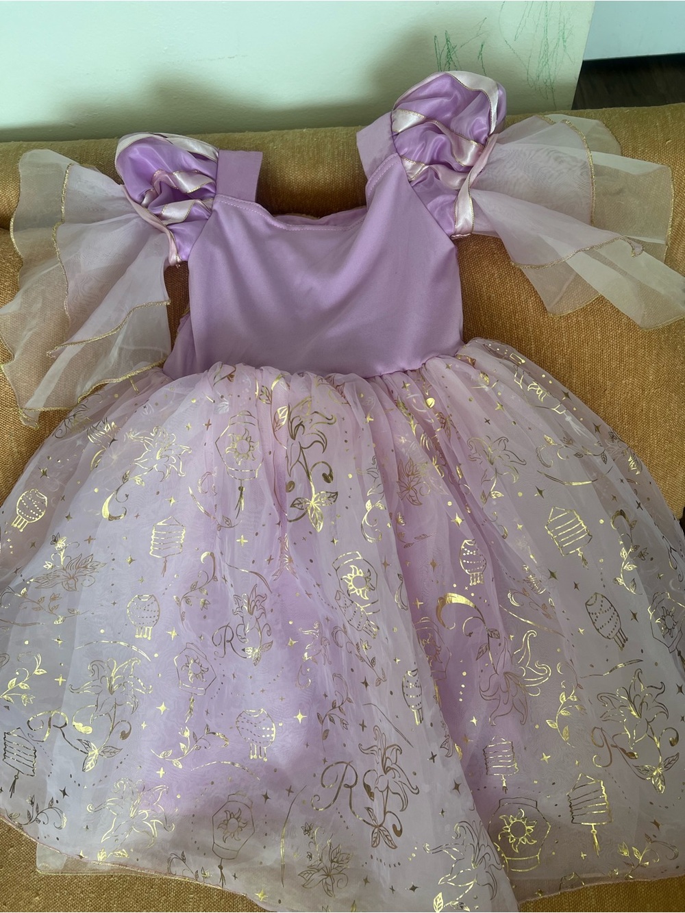 Repunzel dress Disney size 4 tangled - Picture 6 of 10